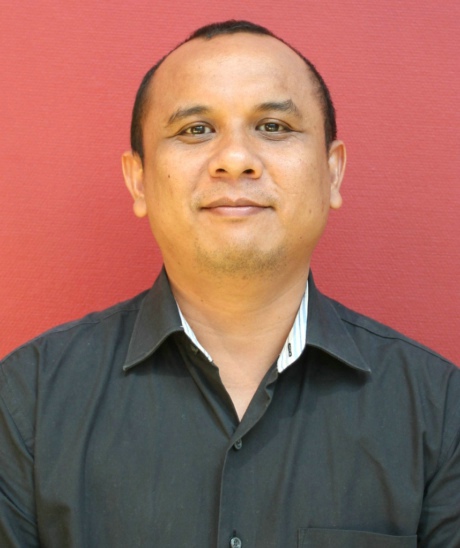Santo Kurniawan